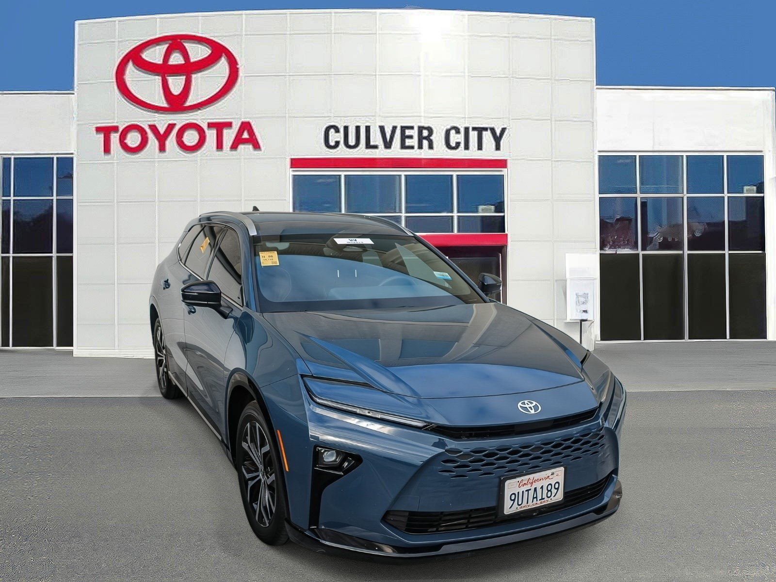 Used 2025 Storm Cloud Toyota XLE image 1