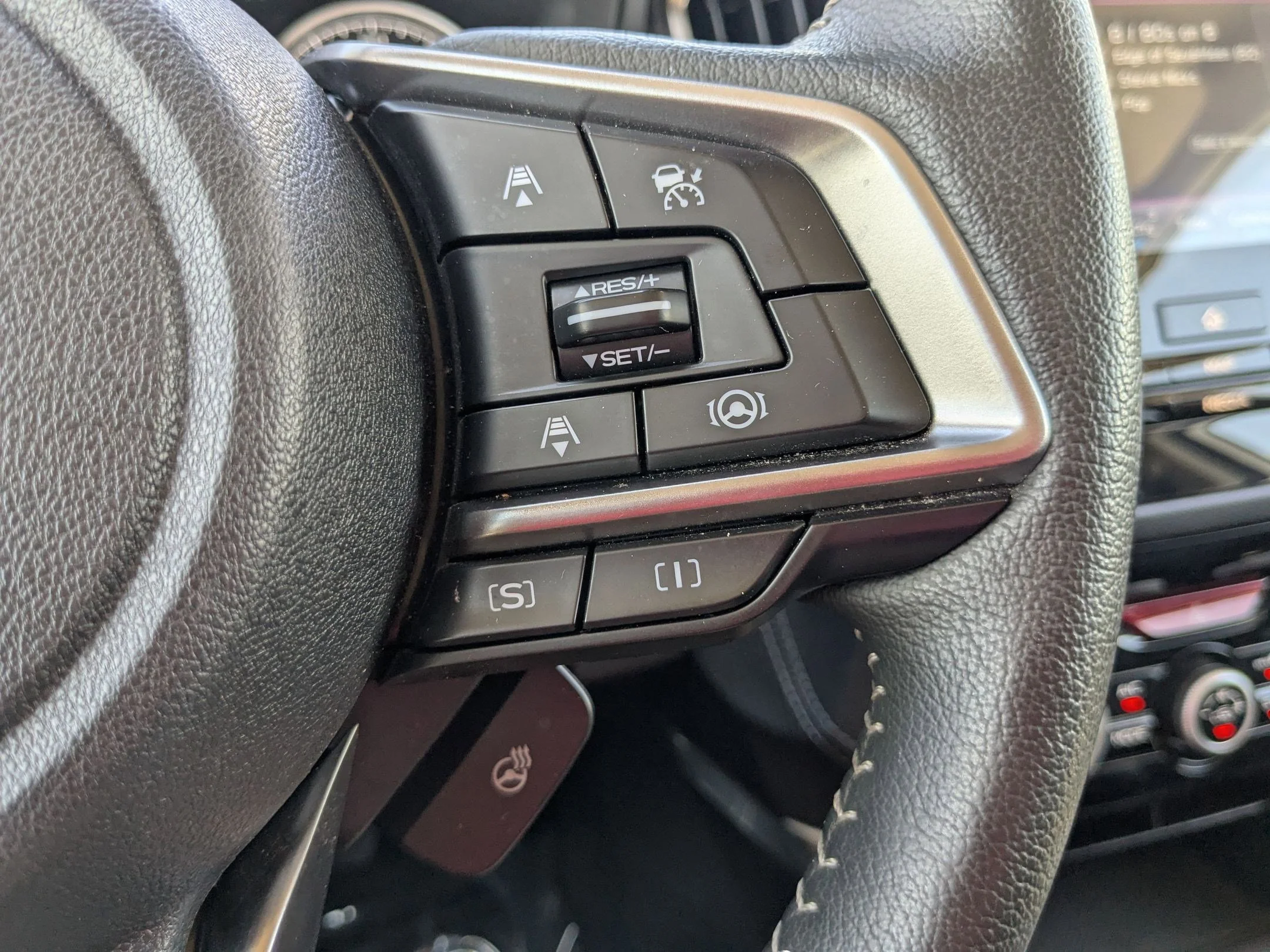 Used 2024 Crystal White Pearl Subaru Limited image 19
