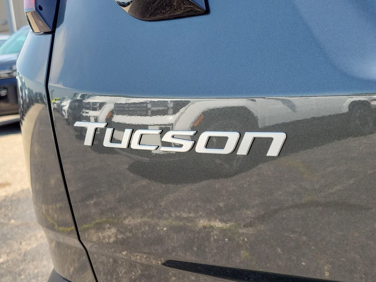 New 2026 Amazon Gray Hyundai SEL AWD image 6