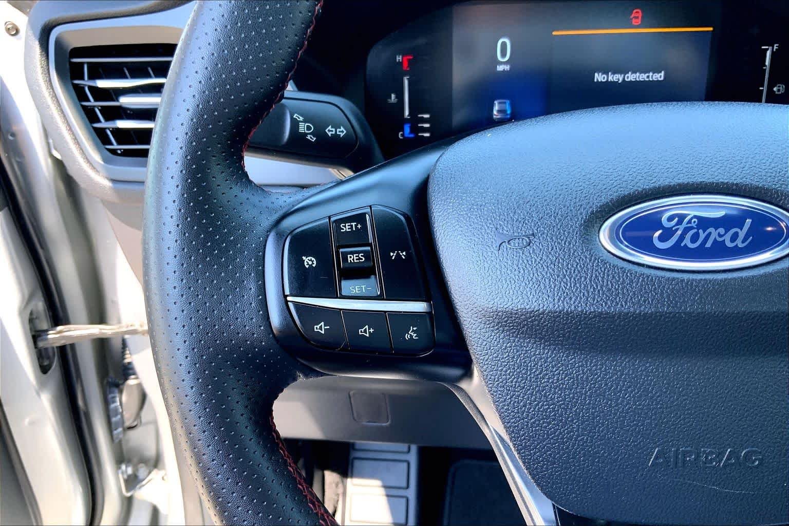 2024 Ford Escape ST-Line - Photo 20