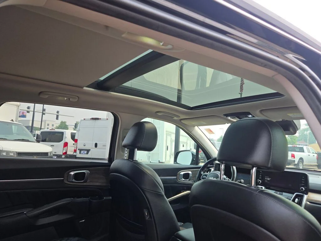 Used 2022 Ebony Black Kia X-Line SX Prestige image 10