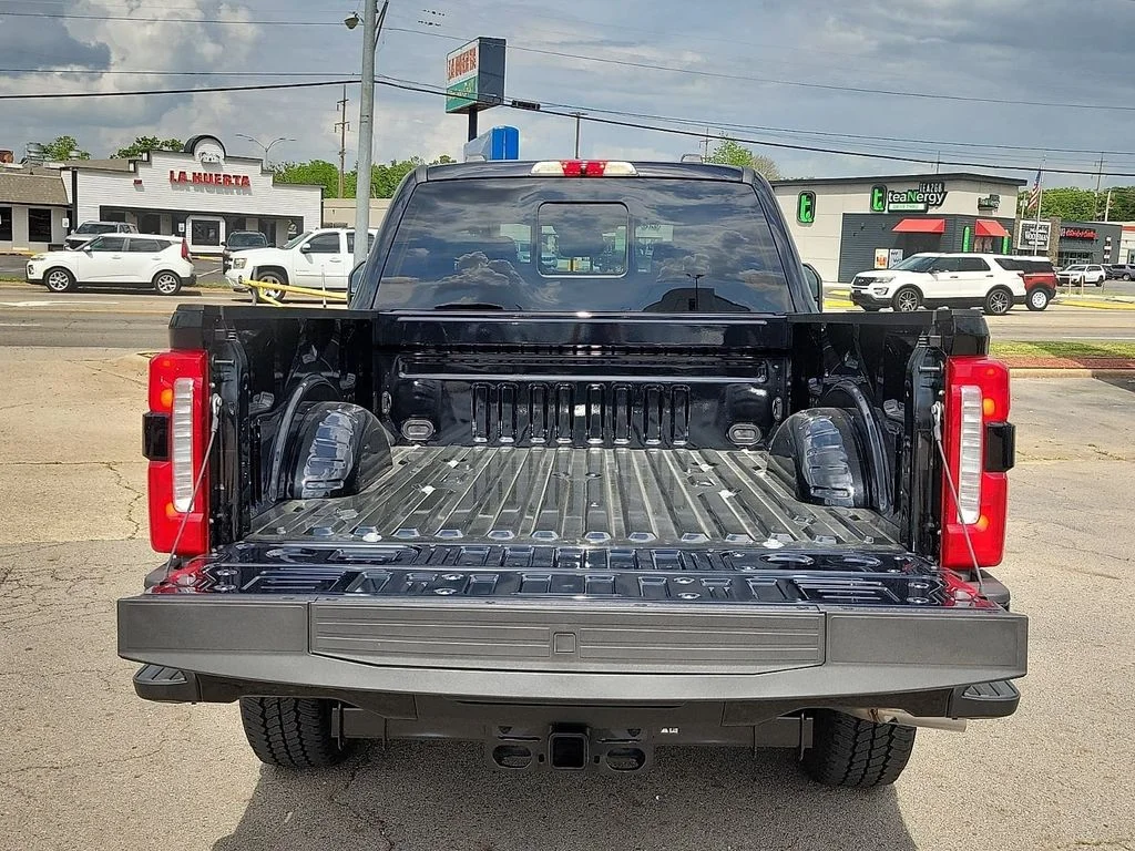 2026 Ford F-250 Super Duty XL - Photo 8