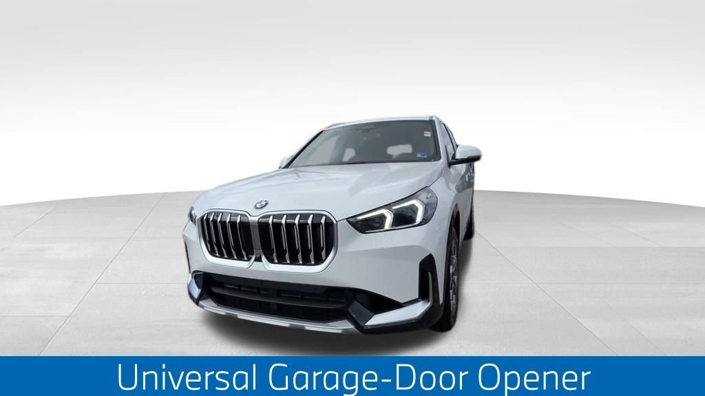 Used 2026 Alpine White BMW xDrive28i image 8