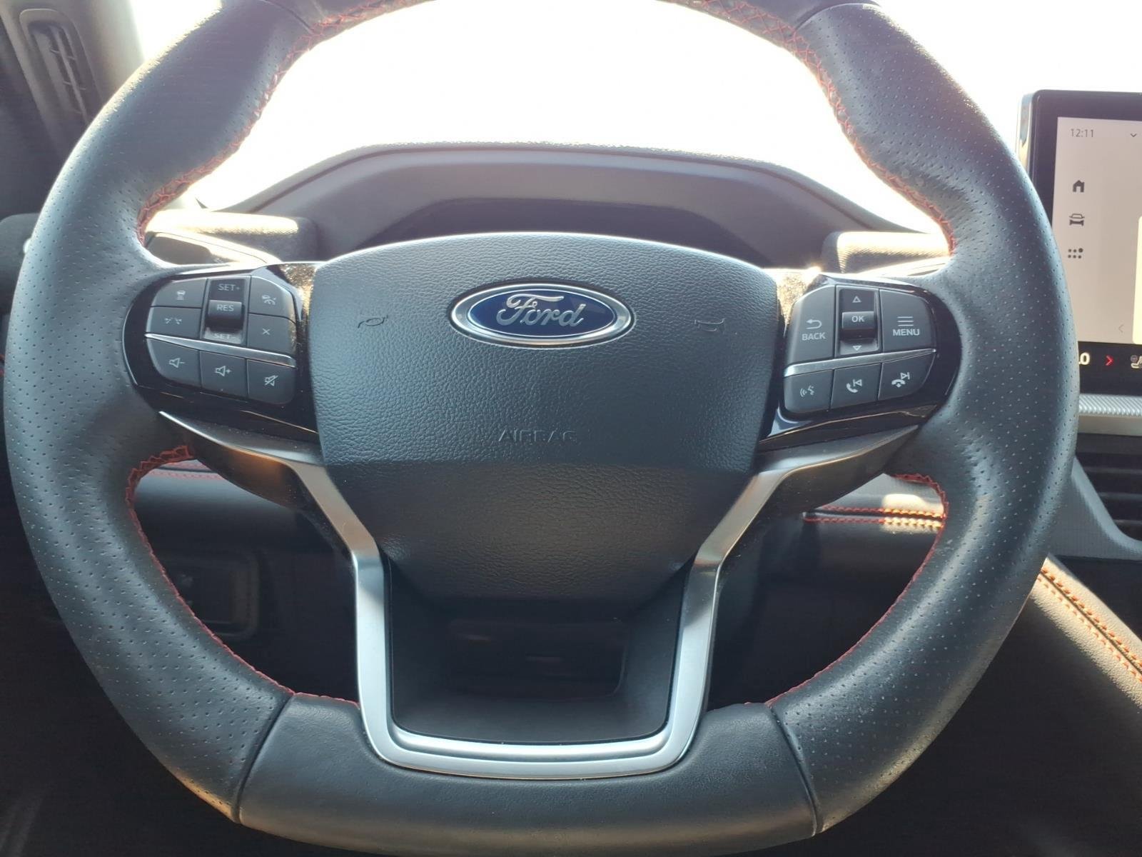 Used 2025 Agate Black Metallic Ford ST-Line image 26