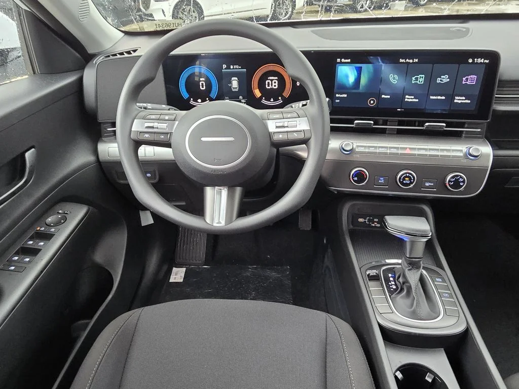New 2027 Gray Hyundai SE image 8