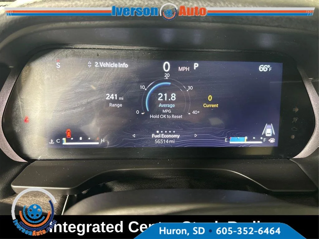 Used 2022 Baltic Gray Metallic Clearcoat Jeep Limited image 15