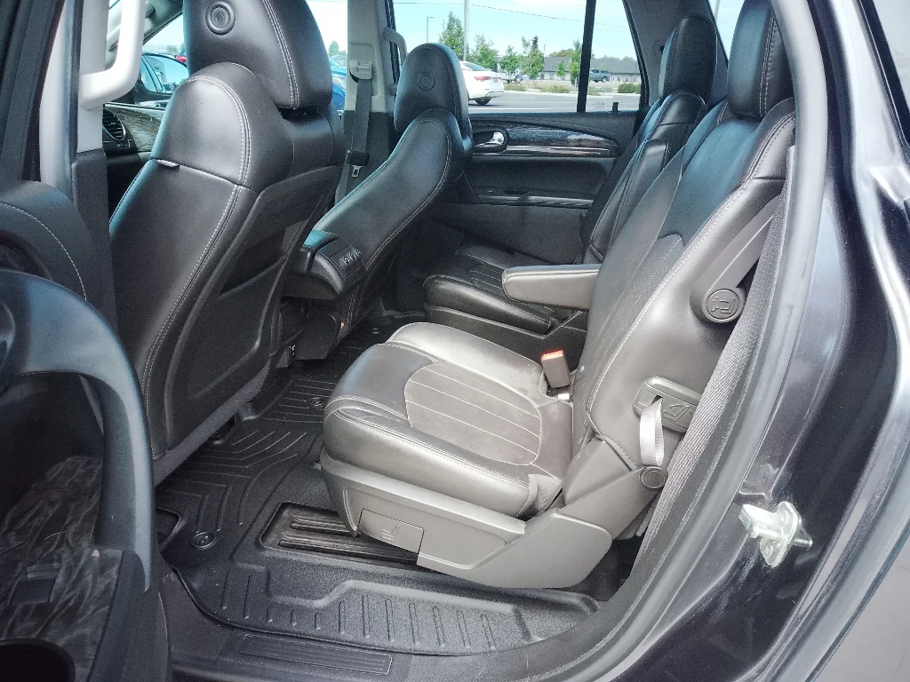 Used 2014 Iridium Metallic Buick Leather image 12