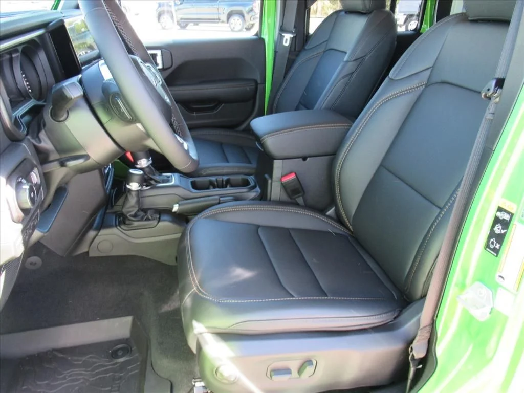 New 2026 Mojito Clear-Coat Exterior Paint Jeep Sahara image 17