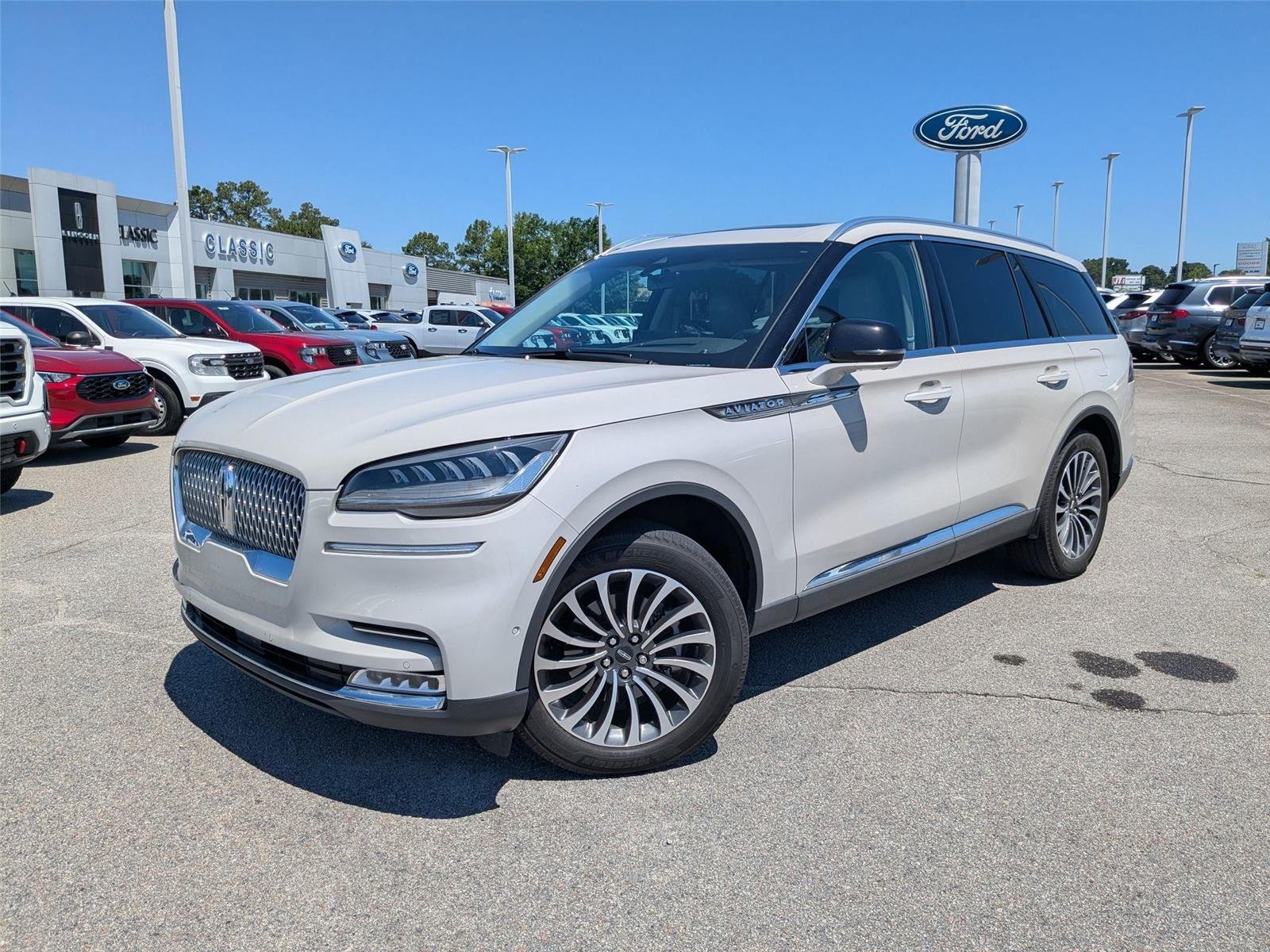 2021 Lincoln Aviator Reserve AWD's photo