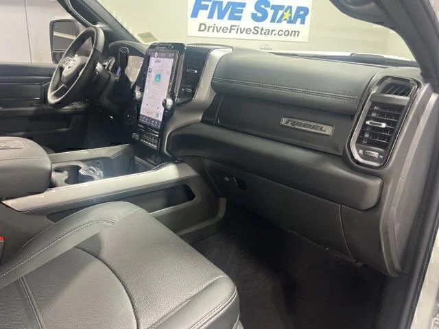 2025 RAM 2500 Rebel - Photo 27