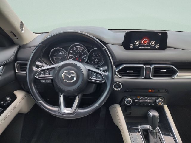 Used 2017 Red Mazda Grand Select image 10