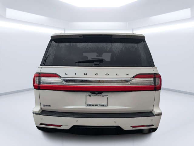 Used 2019 White Lincoln Black Label image 4
