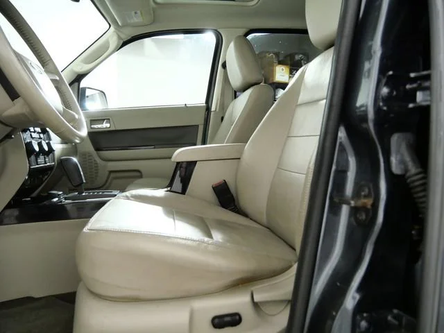Used 2009 Gray Ford Hybrid image 17