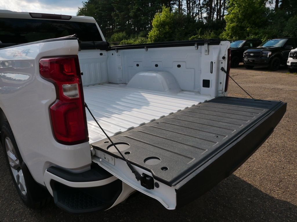 Certified Used 2019 White Chevrolet Custom image 10