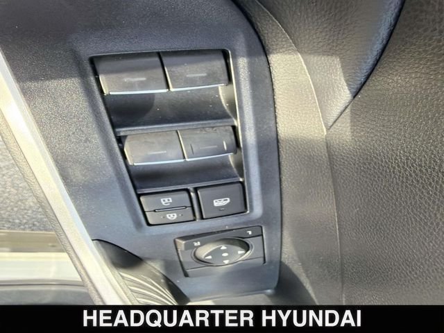 Used 2023 White Toyota XLE image 18