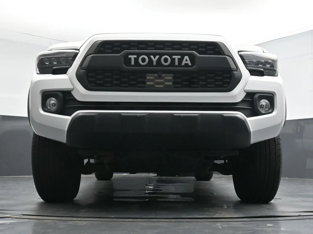 Used 2021 White Toyota TRD Off-Road image 29