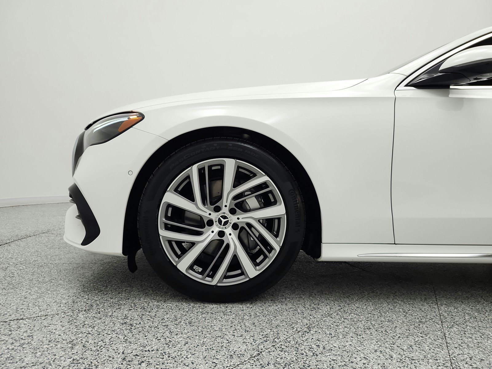Certified Used 2026 Polar White Mercedes-Benz E 350 RWD Sedan image 18