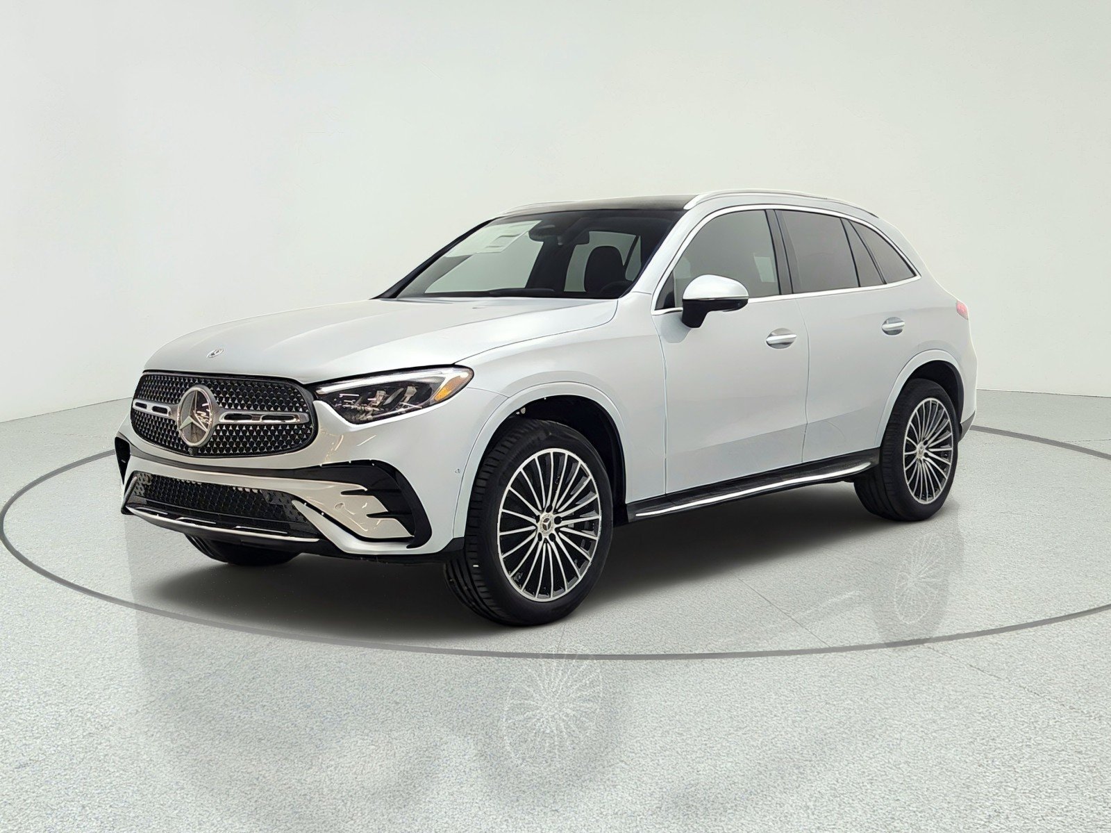 2026 Mercedes-Benz GLC