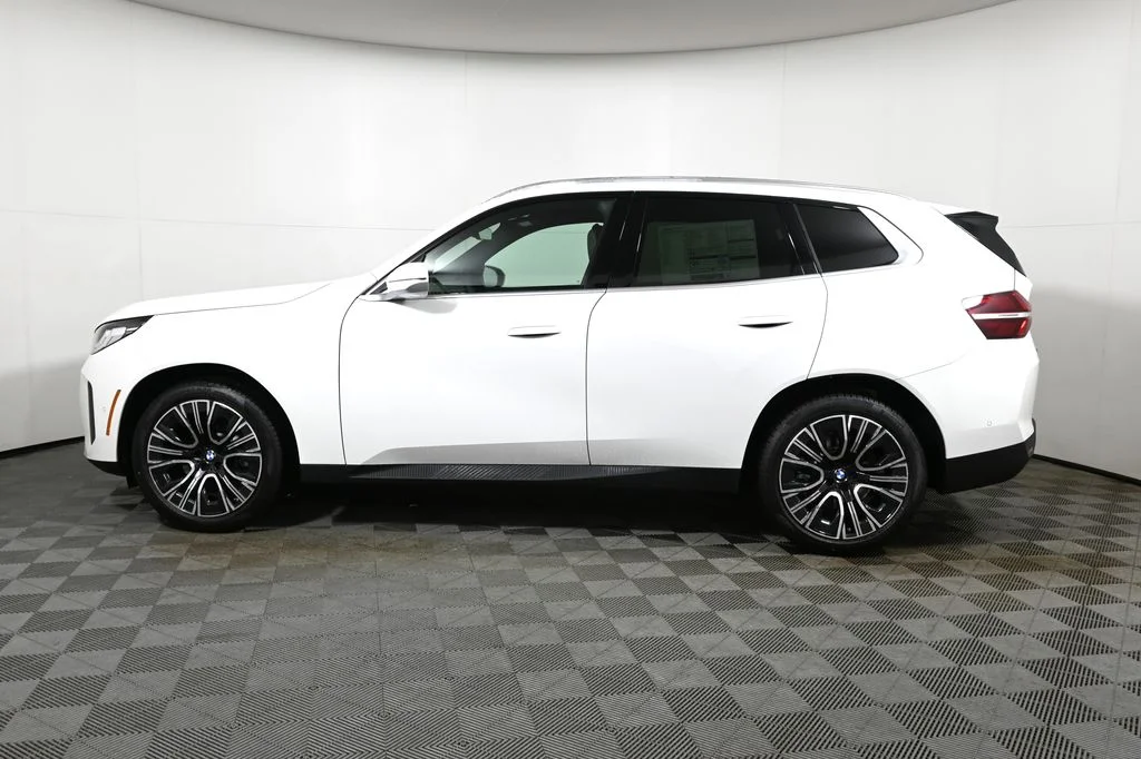 Used 2026 White BMW 30 xDrive image 2