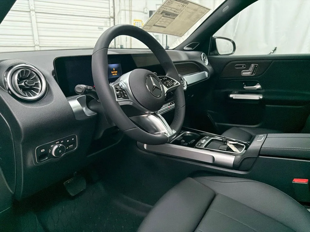 New 2026 Black Mercedes-Benz GLB 250 image 12