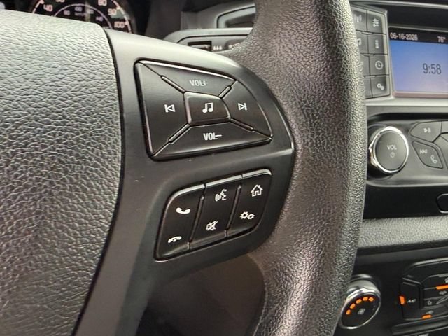 Used 2019 White Ford XL image 19
