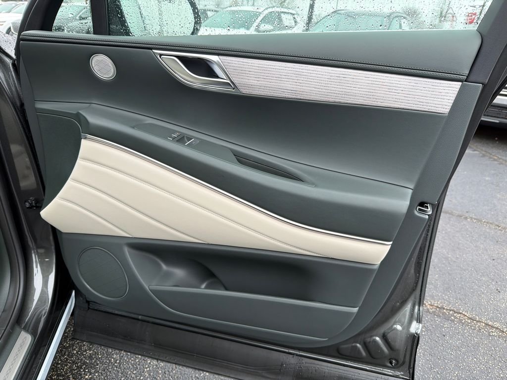 New 2026 Gray Genesis 2.5T SELECT image 14