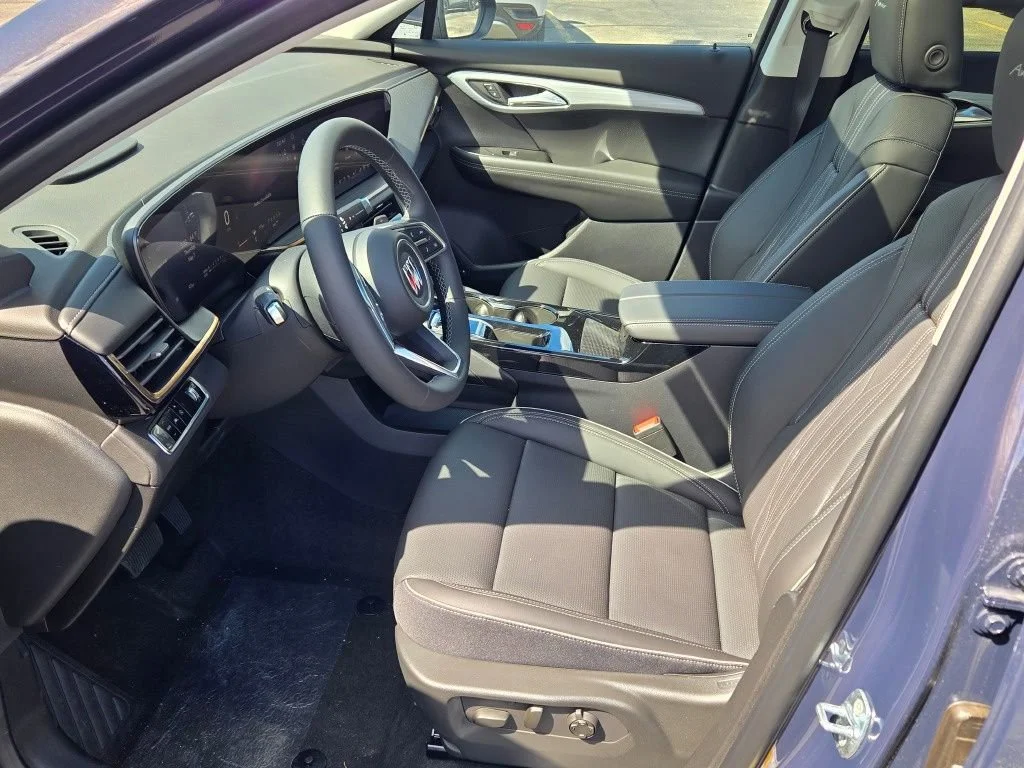 New 2026 Midnight Opal Buick Avenir image 35