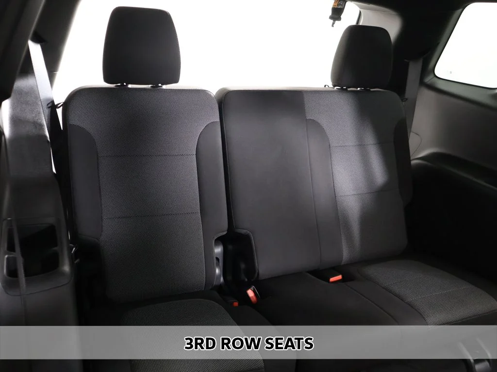 Used 2023 Summit White Chevrolet LT image 7