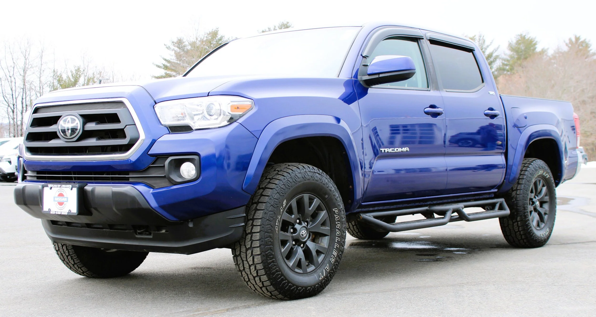 Used 2023 Blue Toyota  image 1