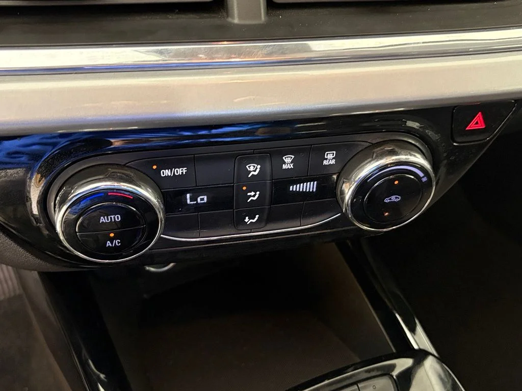 Used 2025 Gray Chevrolet LT image 26