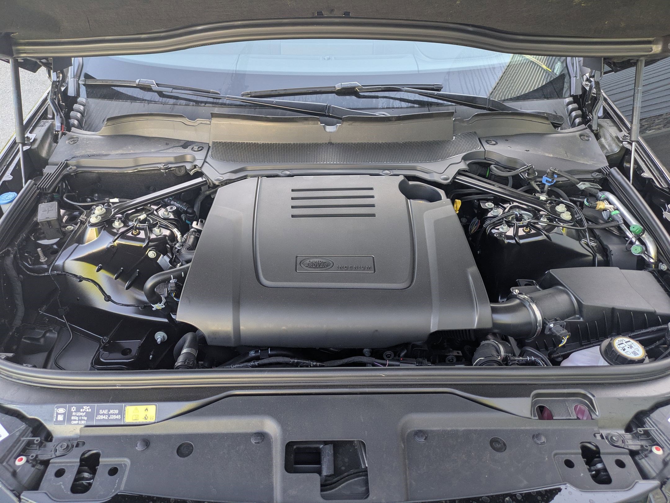 2026 Land Rover Discovery Dynamic SE - Photo 30