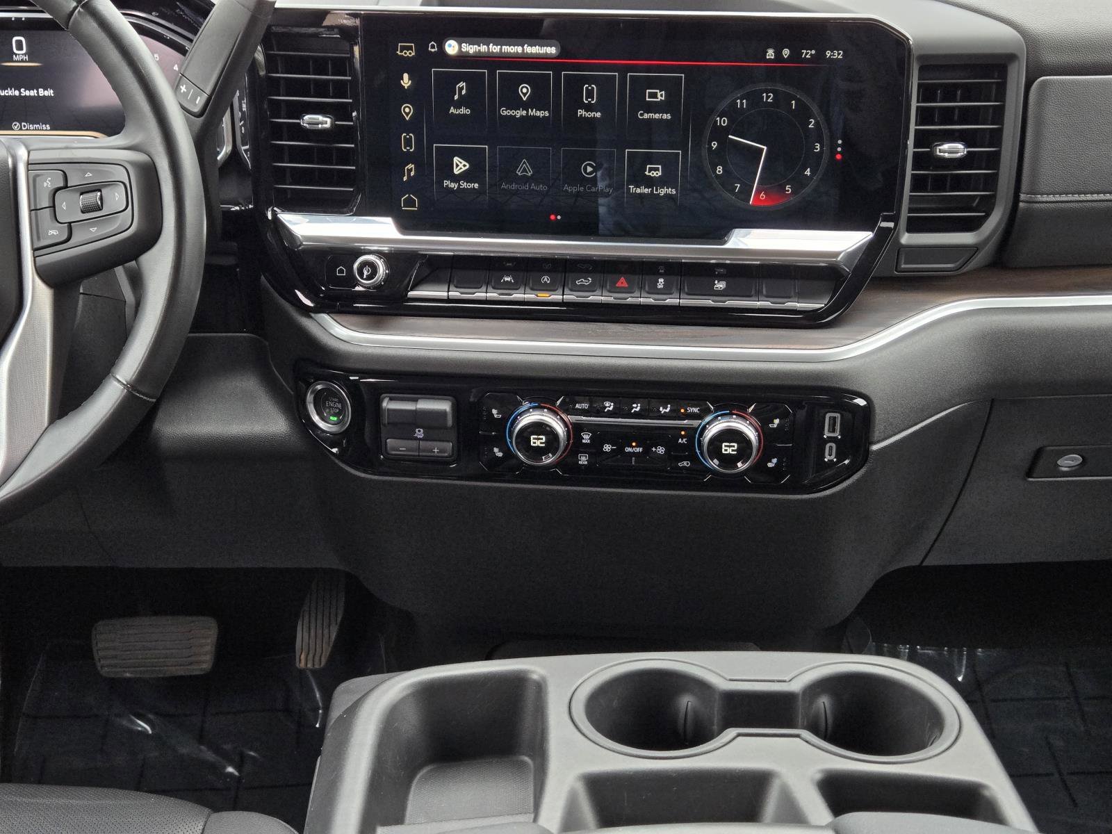 Used 2025 Summit White GMC SLT image 25