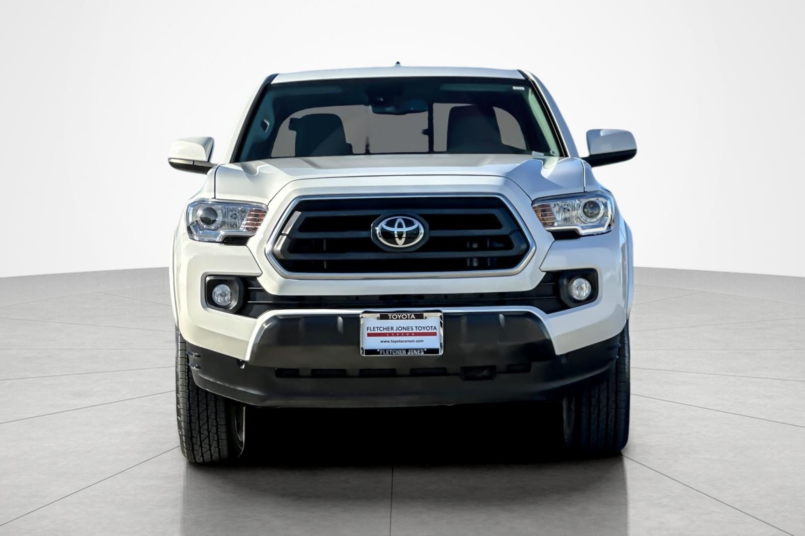 Certified Used 2022 WHITE Toyota SR5 image 8