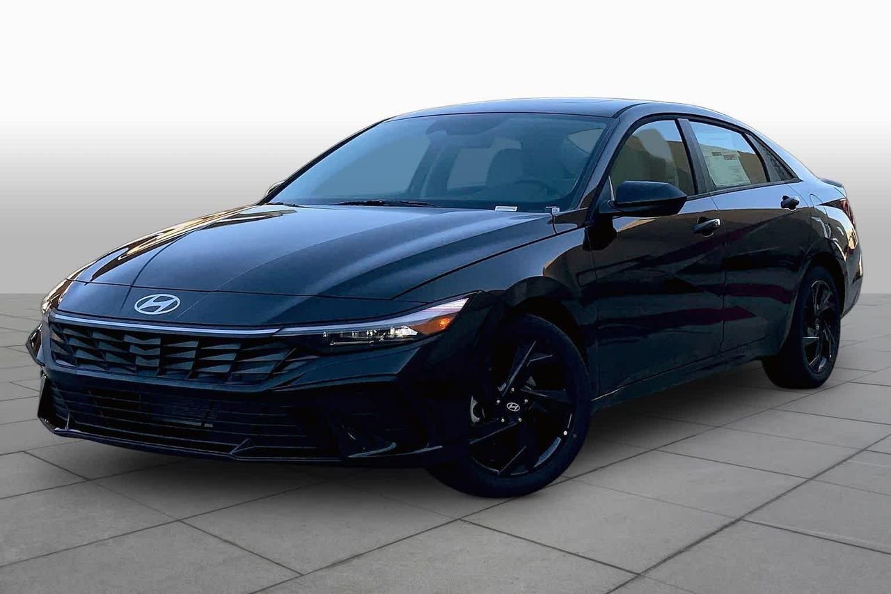 New 2026 Abyss Black Hyundai SEL Sport Plus image 1