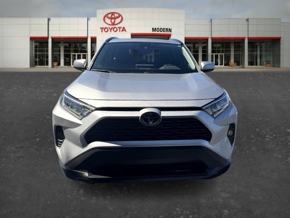 Used 2021 Silver Sky Metallic Toyota XLE image 2