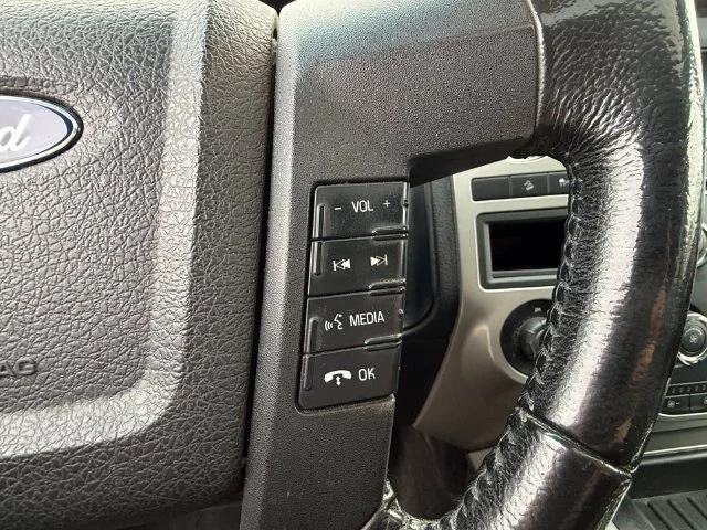 Used 2016 Oxford White Ford XLT image 20