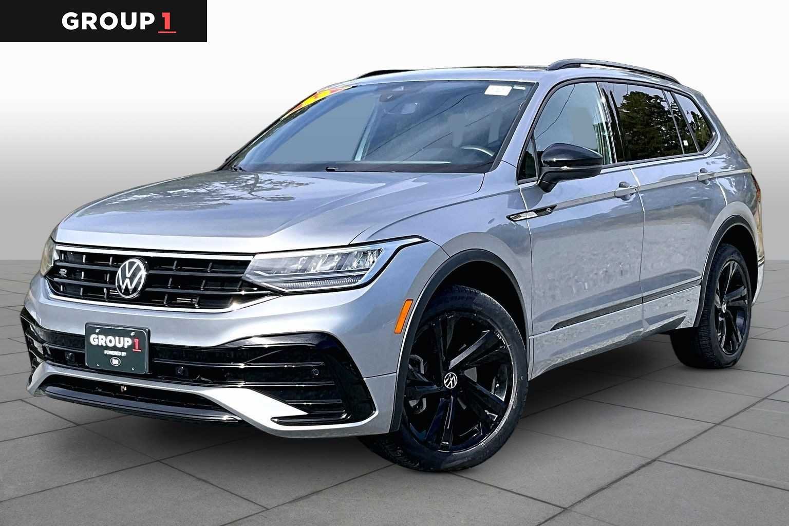 2023 Volkswagen Tiguan SE R-Line Black