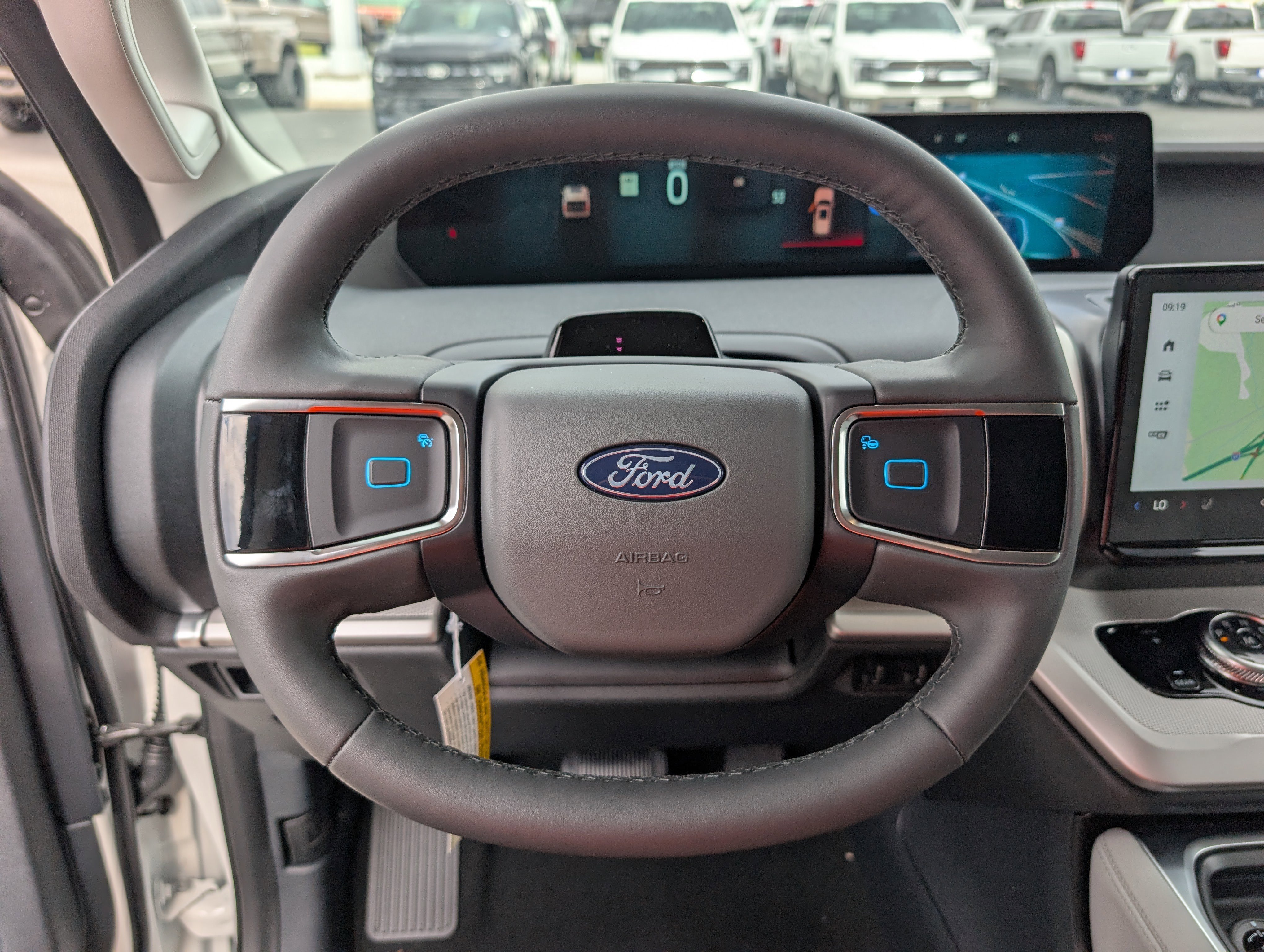 New 2026 Star White Metallic Tri-Coat FORD Active image 22
