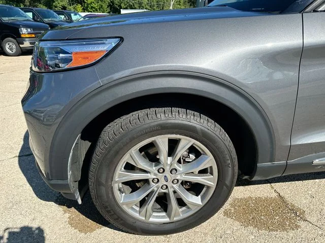 Certified Used 2023 Gray Ford Limited image 37
