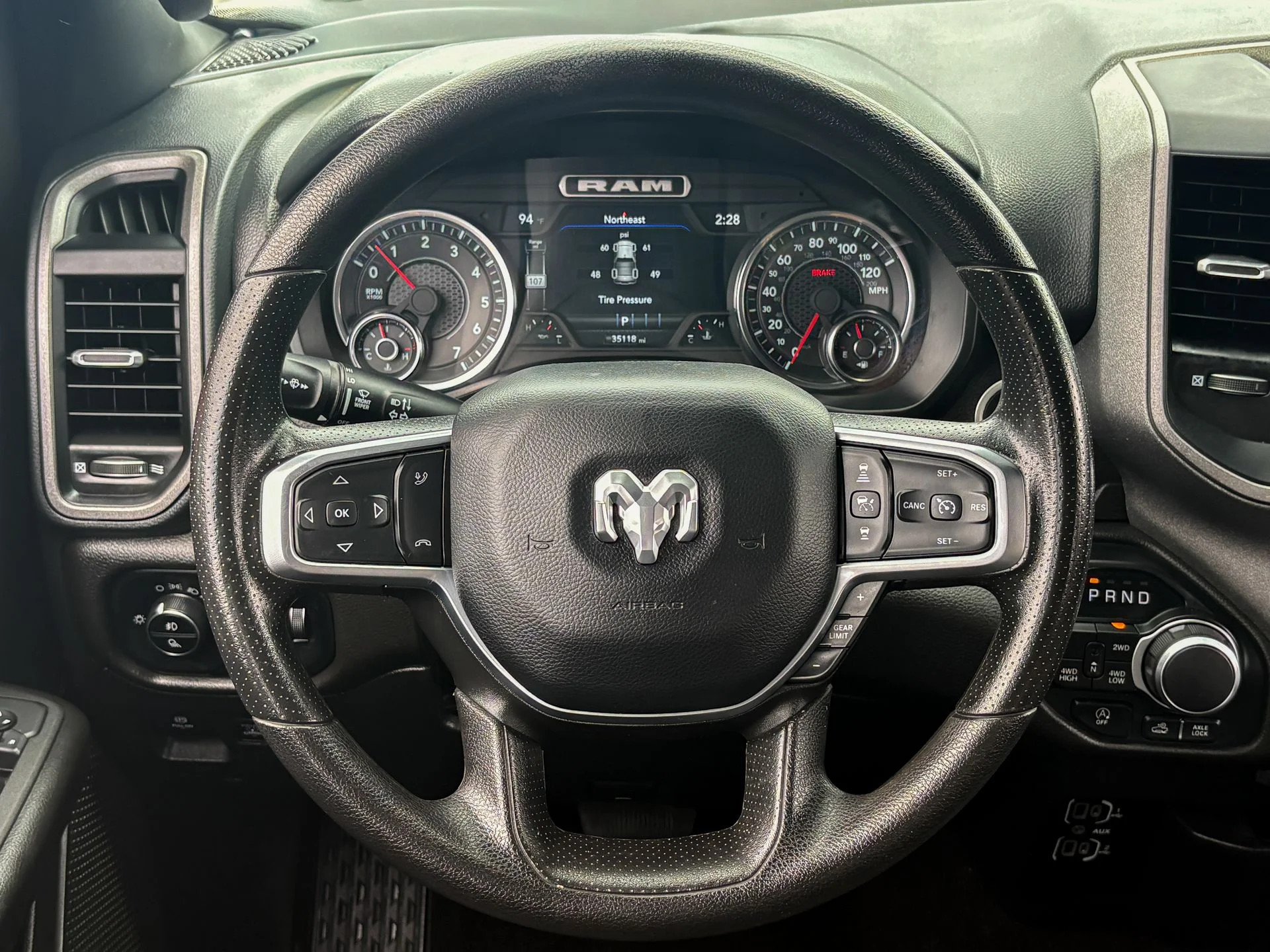 Used 2025 White Ram Warlock image 18