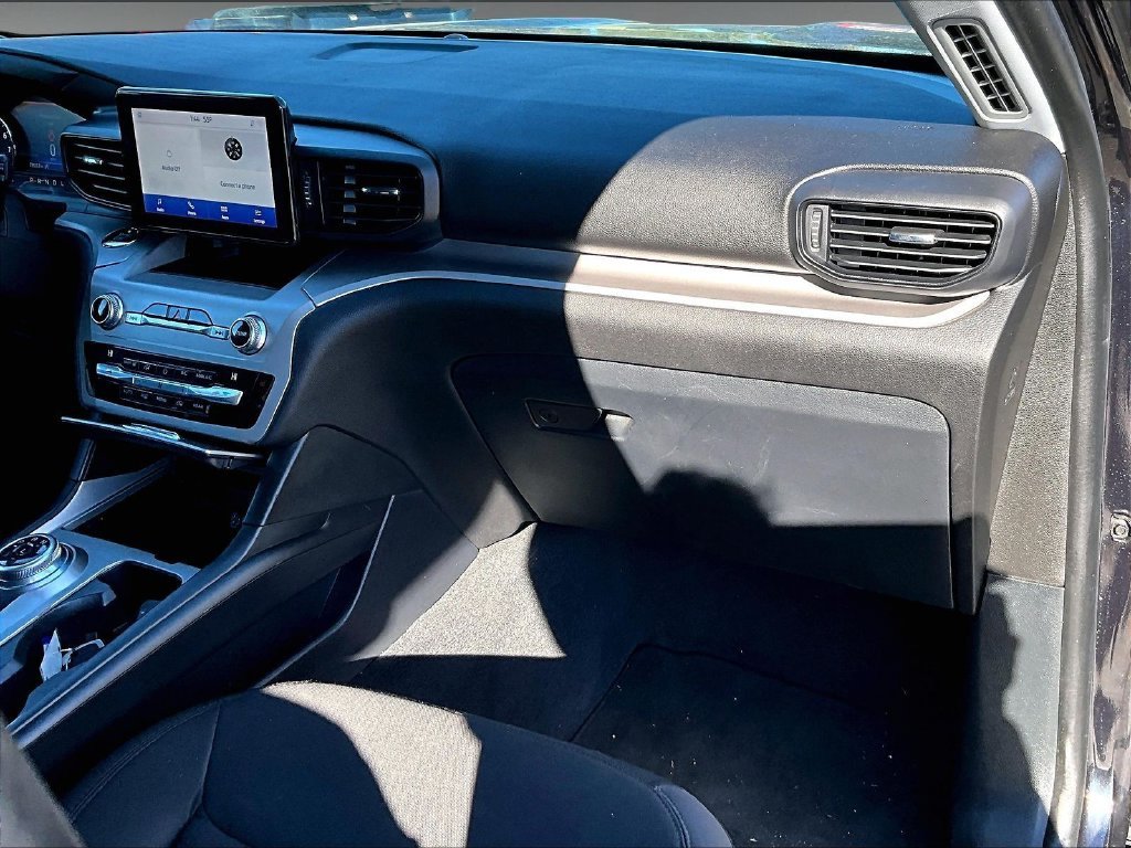 Used 2021 Black Metallic Ford XLT image 13
