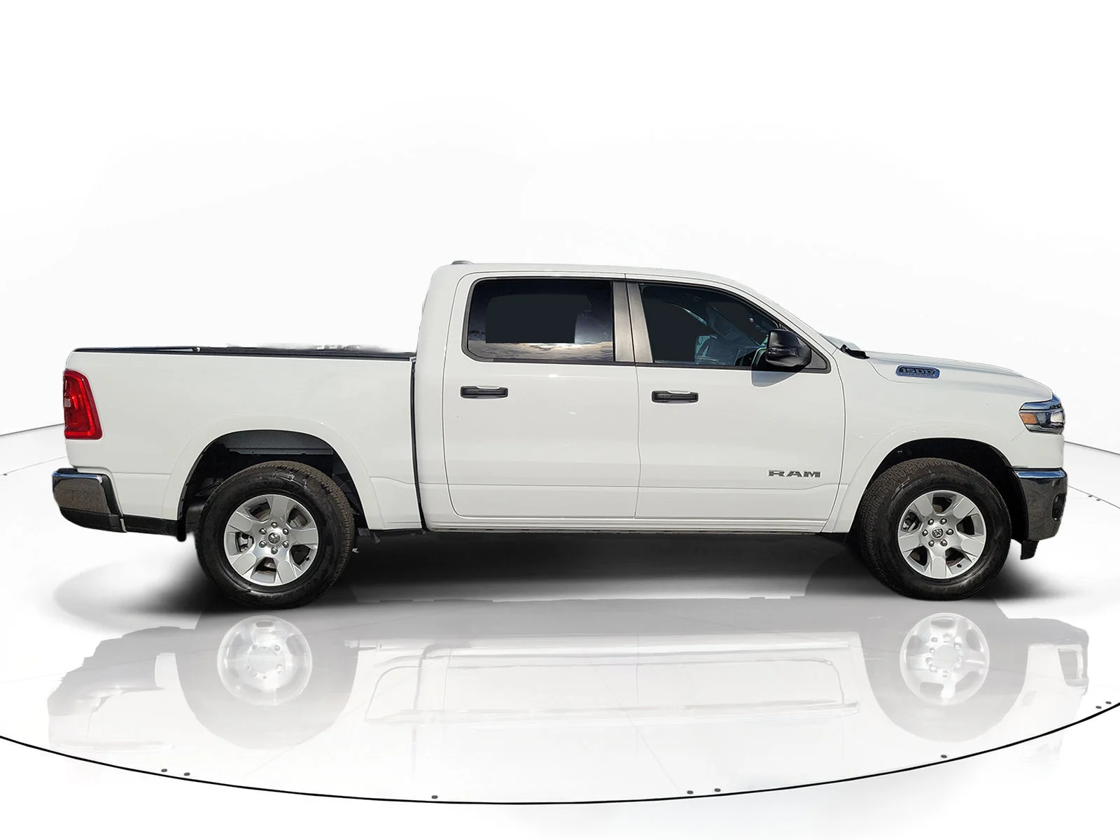 Certified Used 2026 White Ram Big Horn/Lone Star image 2