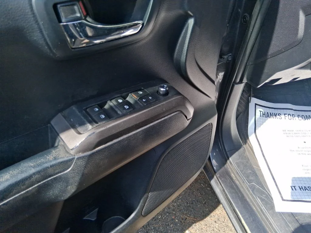 Used 2018 Gray Toyota TRD Off-Road image 10