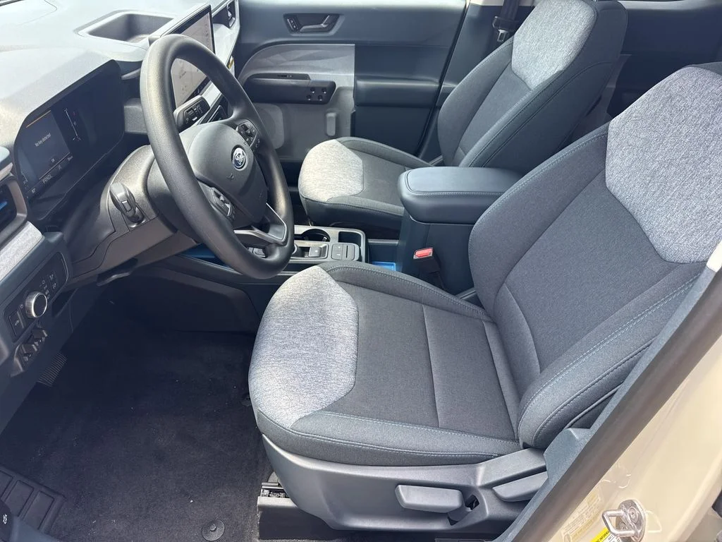 New 2025 Desert Sand Ford XLT image 9