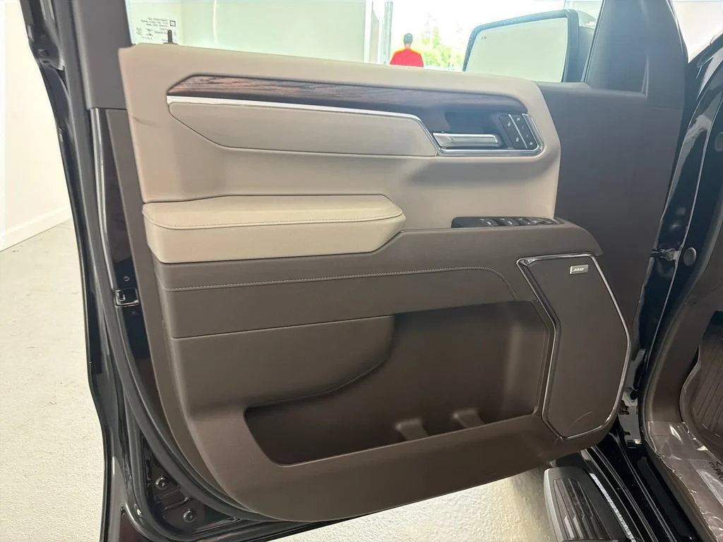 New 2026 Onyx Black GMC SLT image 12