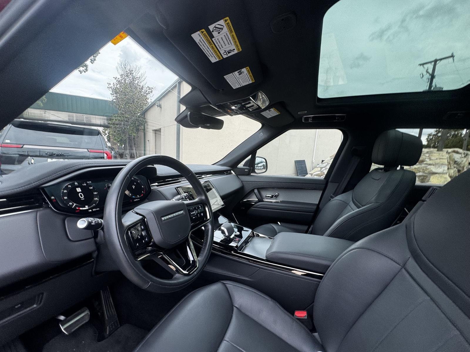 Used 2025 Firenze Red Land Rover Dynamic SE P400 image 15
