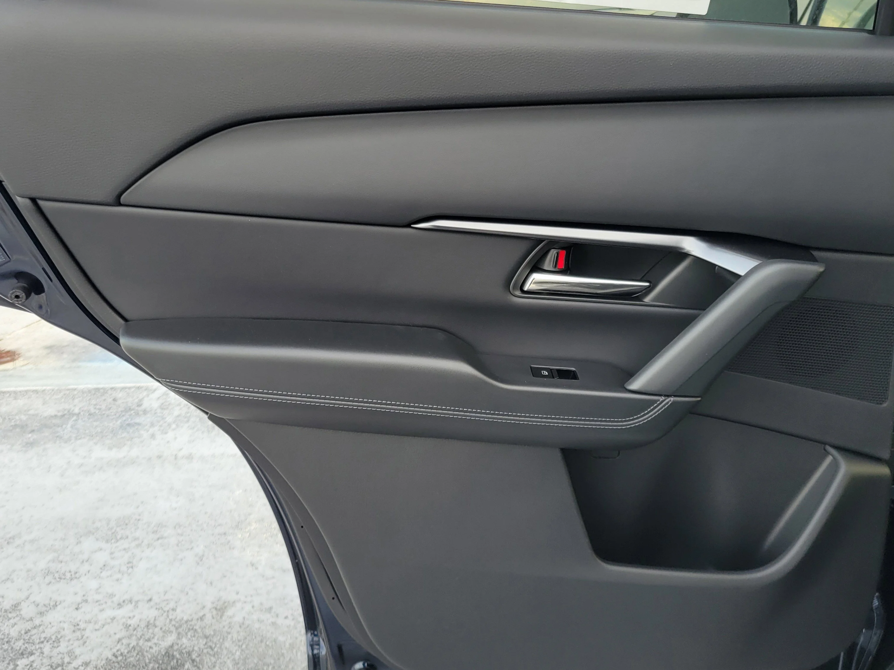 New 2026 Navy Blue Mica Mazda 2.5 S Preferred AWD image 8