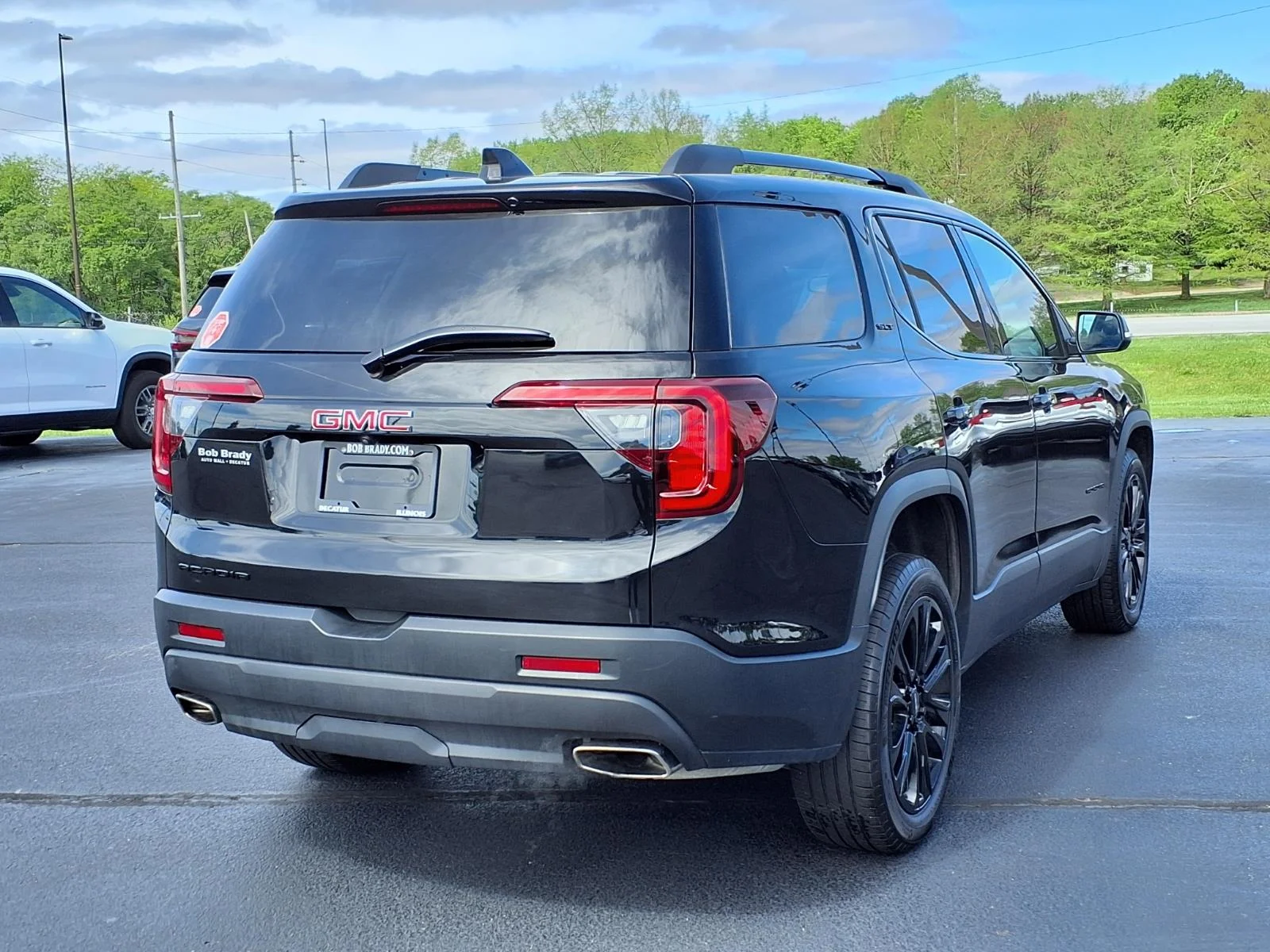 Used 2023 Black GMC SLT image 22