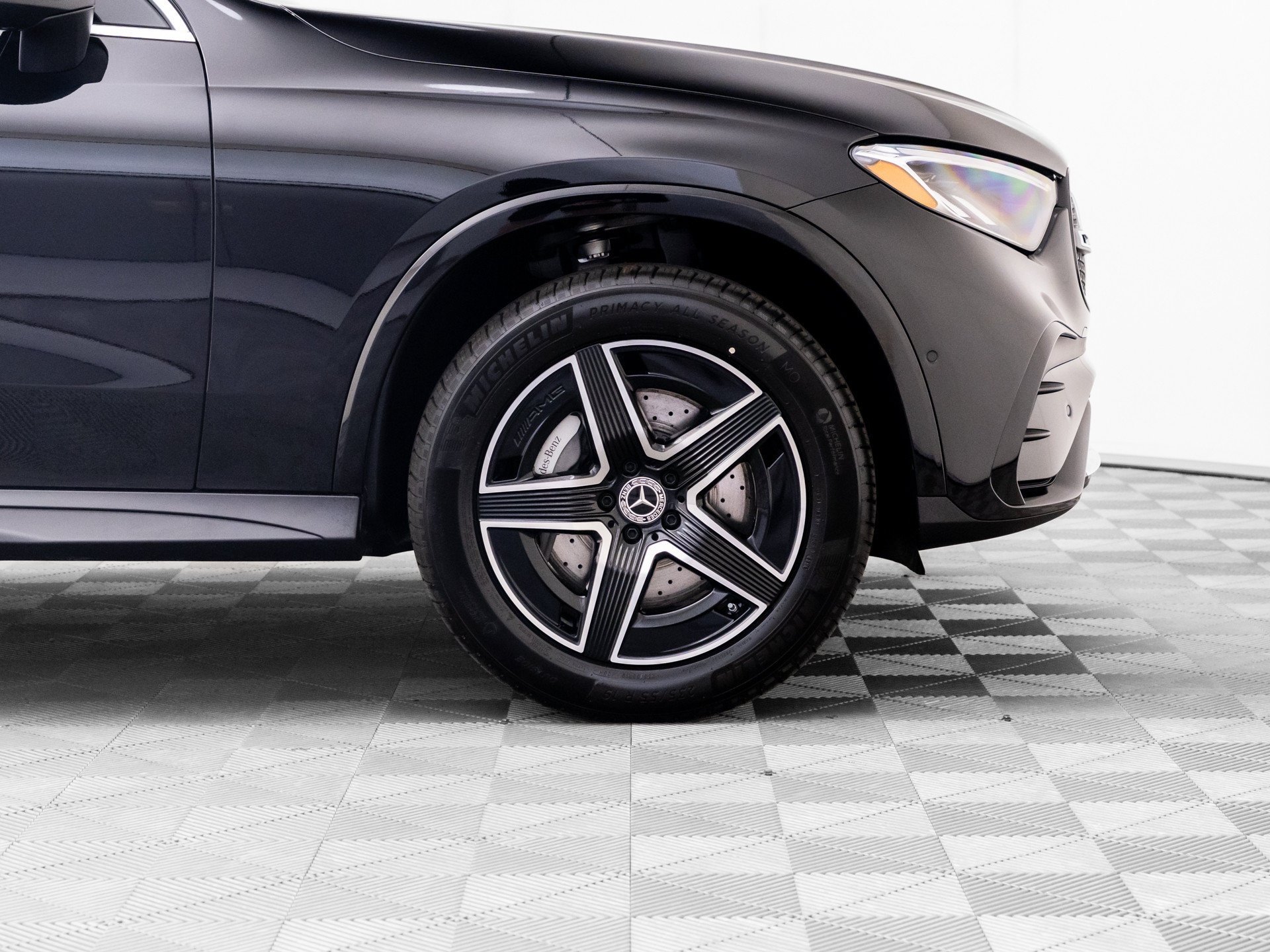 New 2026 Black Mercedes-Benz GLC 300 image 86