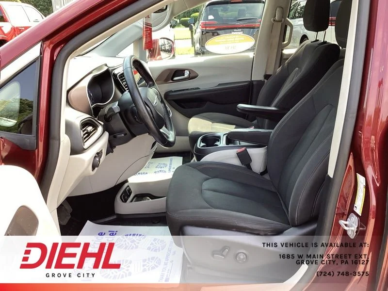 Used 2019 Red Chrysler Touring Plus image 22